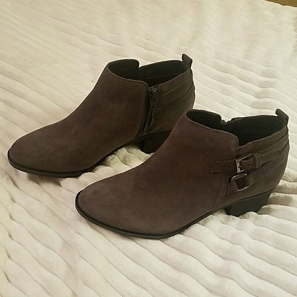 Ankle Boots sz 7.5 NWOT